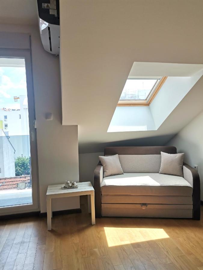 Ferienwohnung Stan Na Dan M Novi Sad Exterior foto