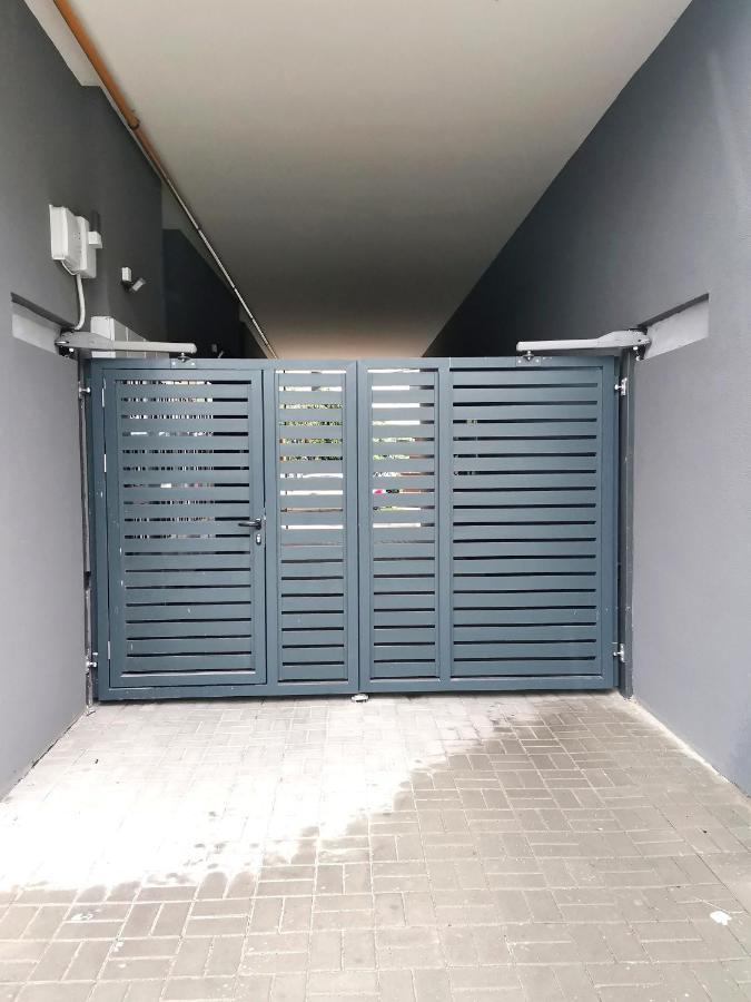 Ferienwohnung Stan Na Dan M Novi Sad Exterior foto