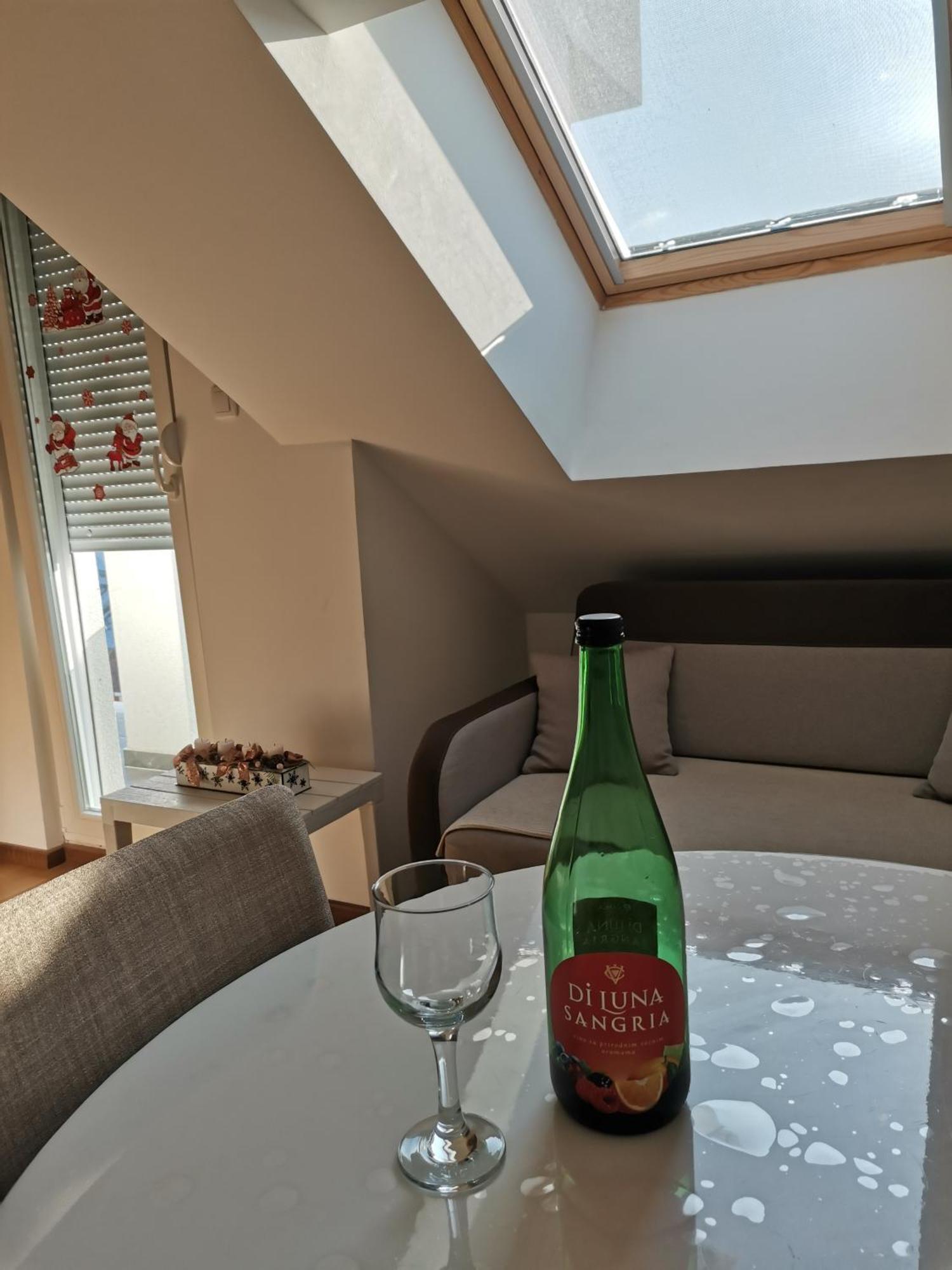 Ferienwohnung Stan Na Dan M Novi Sad Exterior foto